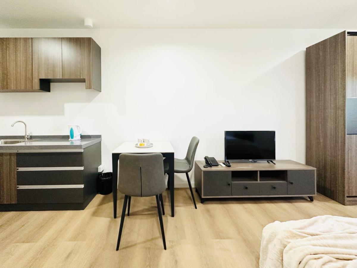 Mangrove Residences Mactan Punta Engaño 外观 照片