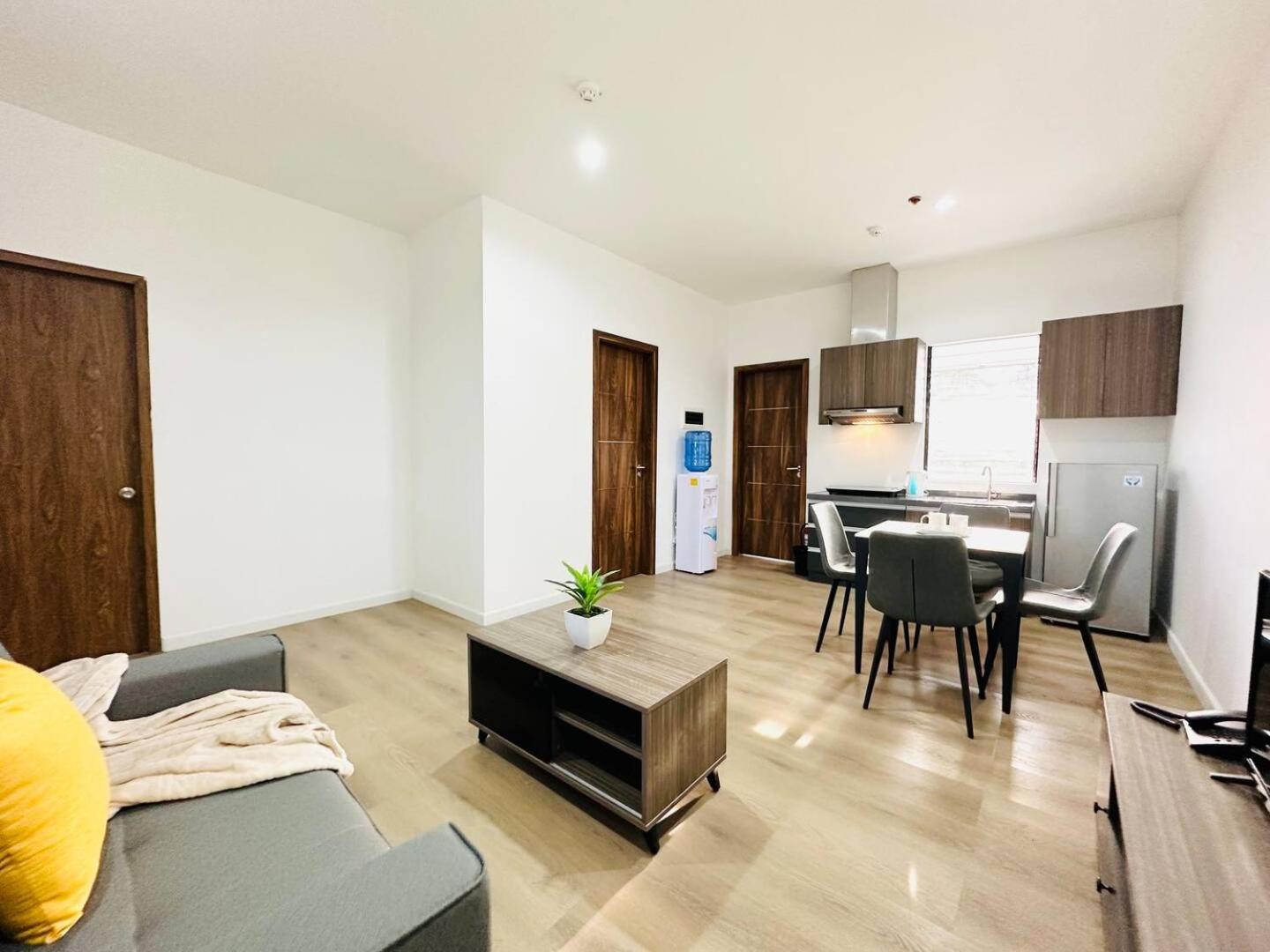 Mangrove Residences Mactan Punta Engaño 外观 照片